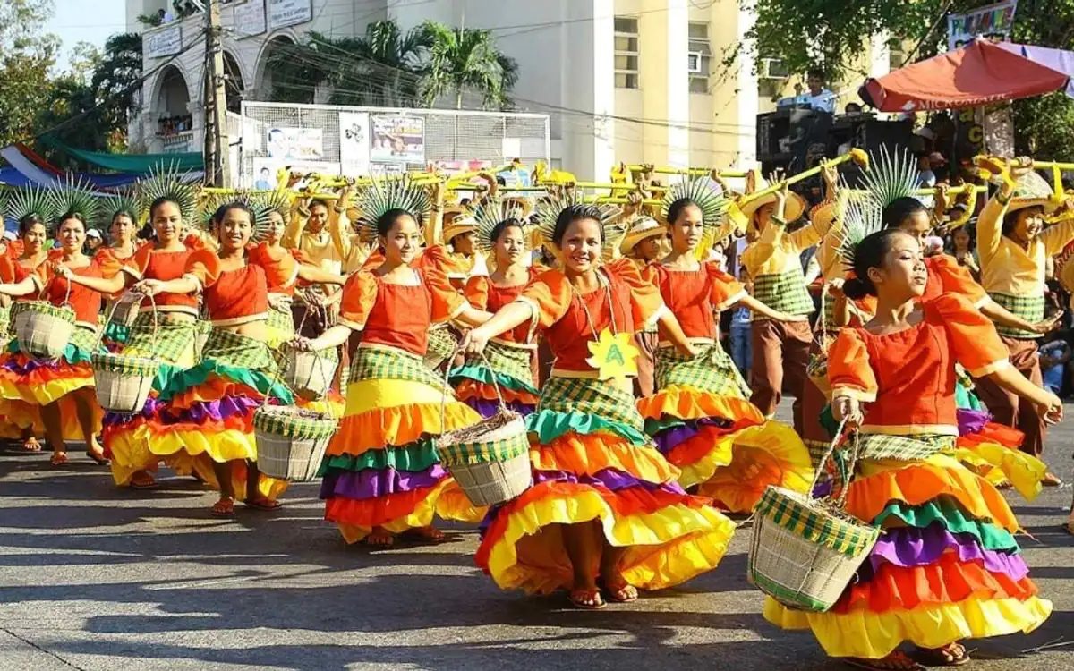 Street performers at the Pamulinawen Festival in Laoag City Street performers at the Pamulinawen Festival in Laoag City